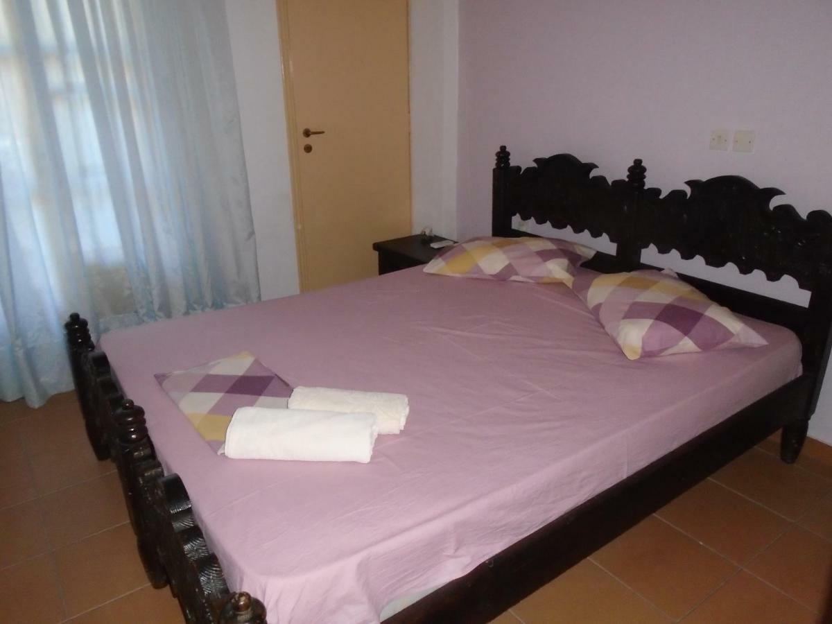 Sea Front Two Bedroom House In Lesvos Tavari Bagian luar foto